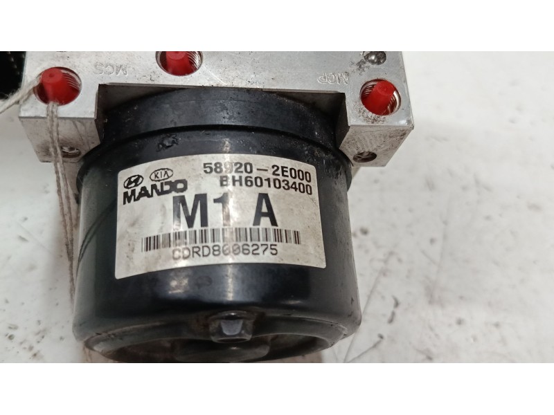 Recambio de abs para hyundai tucson (jm) 2.0 crdi referencia OEM IAM 589202E000  