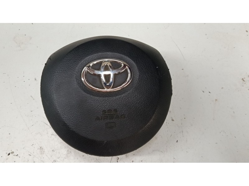 Recambio de airbag volante para toyota yaris (_p13_) 1.5 (nsp131_) referencia OEM IAM 451300D630C0  