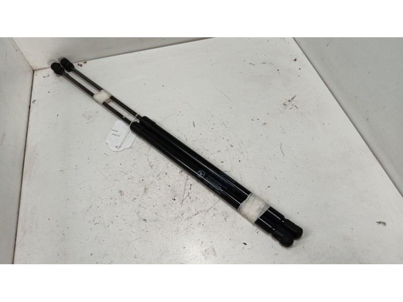 Recambio de amortiguadores malet/porton para hyundai i20 iii (bc3, bi3) 1.2 1.2 referencia OEM IAM 320N 81841Q0000 