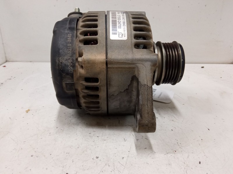 Recambio de alternador para hyundai tucson (tl, tle) 1.7 crdi referencia OEM IAM 373002A700  