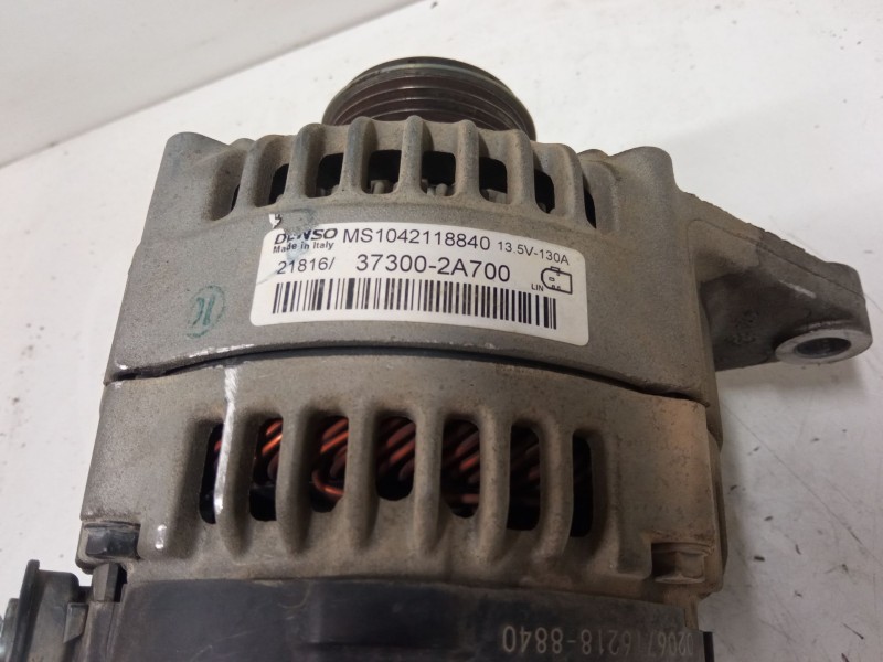 Recambio de alternador para hyundai tucson (tl, tle) 1.7 crdi referencia OEM IAM 373002A700  