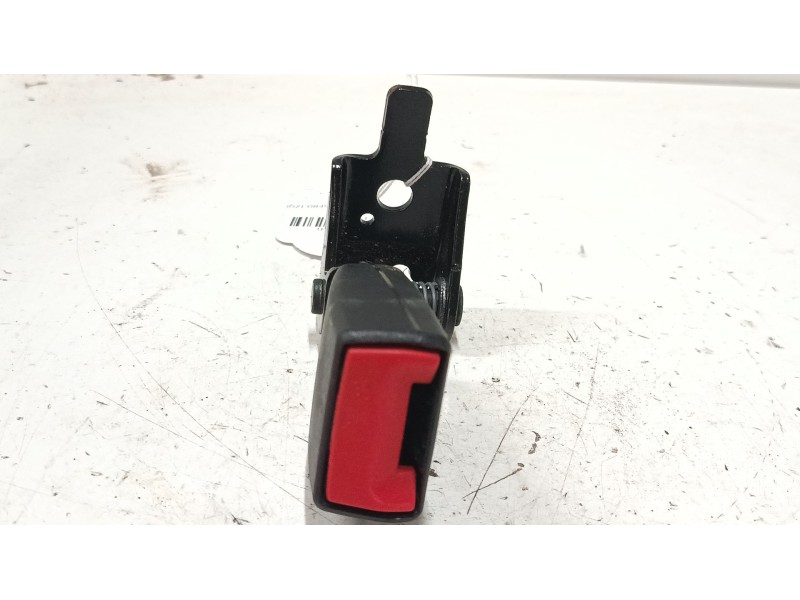 Recambio de anclaje cinturon trasero izquierdo para bmw x5 (e53) 3.0 d referencia OEM IAM   