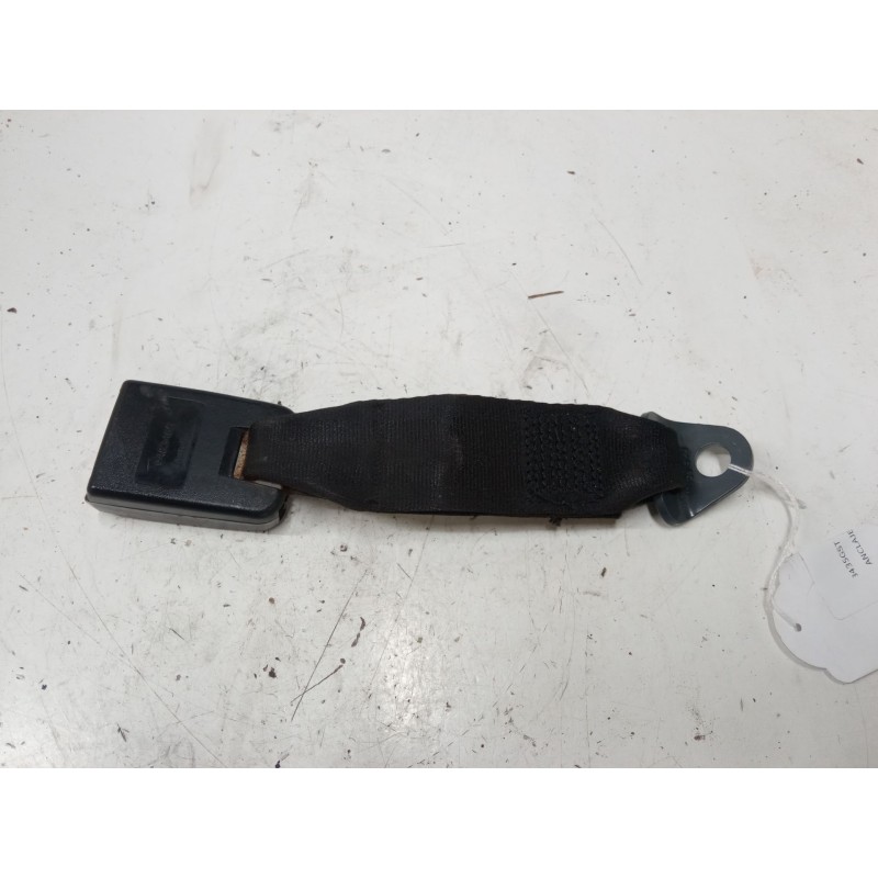 Recambio de anclaje cinturon trasero izquierdo para peugeot 206+ (2l_, 2m_) 1.4 hdi eco 70 referencia OEM IAM   