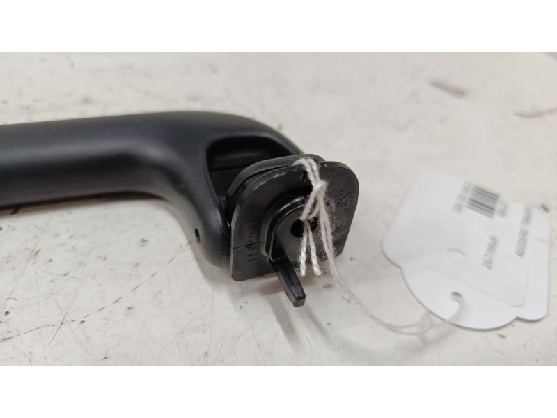 Recambio de asidero trasero izquierdo para hyundai i20 iii (bc3, bi3) 1.2 1.2 referencia OEM IAM   