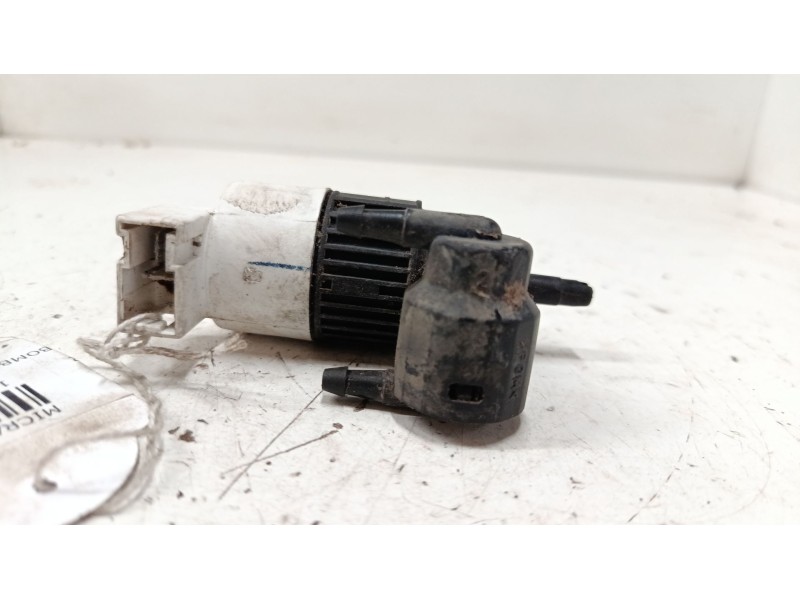Recambio de bomba limpiaparabrisas para nissan micra ii (k11) 1.0 i 16v referencia OEM IAM   