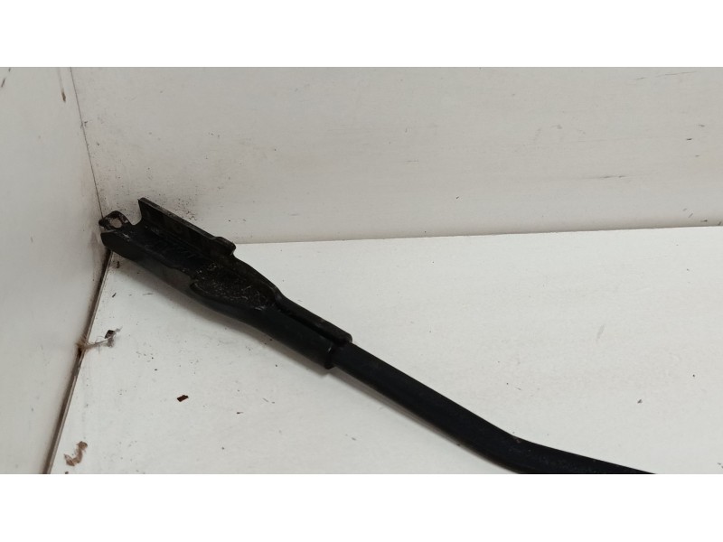 Recambio de brazo limpia delantero derecho para hyundai i20 iii (bc3, bi3) 1.2 1.2 referencia OEM IAM   