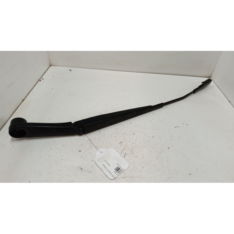 Recambio de brazo limpia delantero izquierdo para hyundai i20 iii (bc3, bi3) 1.2 1.2 referencia OEM IAM   
