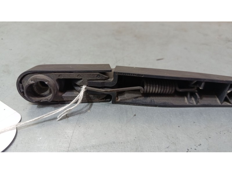 Recambio de brazo limpia trasero para opel meriva a monospace (x03) 1.7 cdti (e75) referencia OEM IAM   