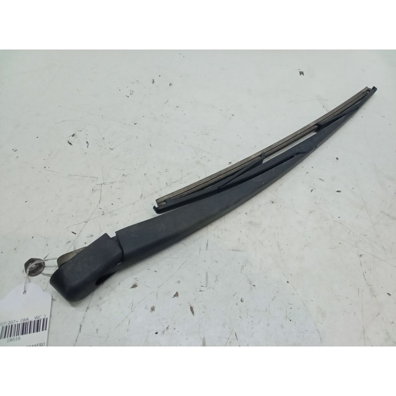 Recambio de brazo limpia trasero para peugeot 207/207+ (wa_, wc_) 1.6 hdi referencia OEM IAM   