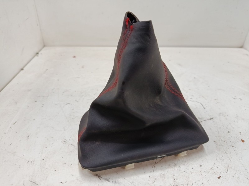 Recambio de funda palanca cambio para hyundai i20 iii (bc3, bi3) 1.2 1.2 referencia OEM IAM   