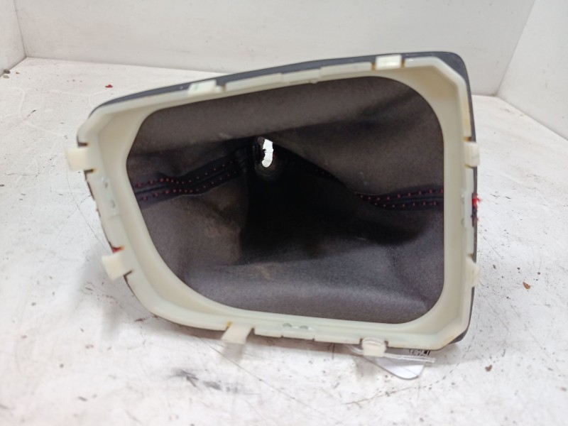 Recambio de funda palanca cambio para hyundai i20 iii (bc3, bi3) 1.2 1.2 referencia OEM IAM   