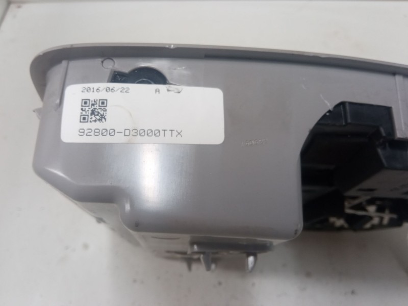 Recambio de luz interior delantera para hyundai tucson (tl, tle) 1.7 crdi referencia OEM IAM   
