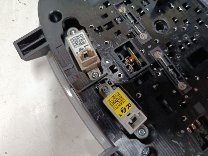 Recambio de luz interior delantera para hyundai i20 iii (bc3, bi3) 1.2 1.2 referencia OEM IAM   