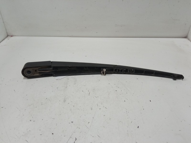 Recambio de brazo limpia trasero para opel crossland x / crossland (p17, p2qo) 1.2 (75) referencia OEM IAM   