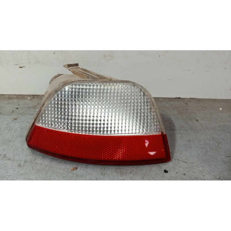 Recambio de catadioptrico trasero derecho para ford focus ii (da_, hcp, dp) 1.6 tdci referencia OEM IAM   