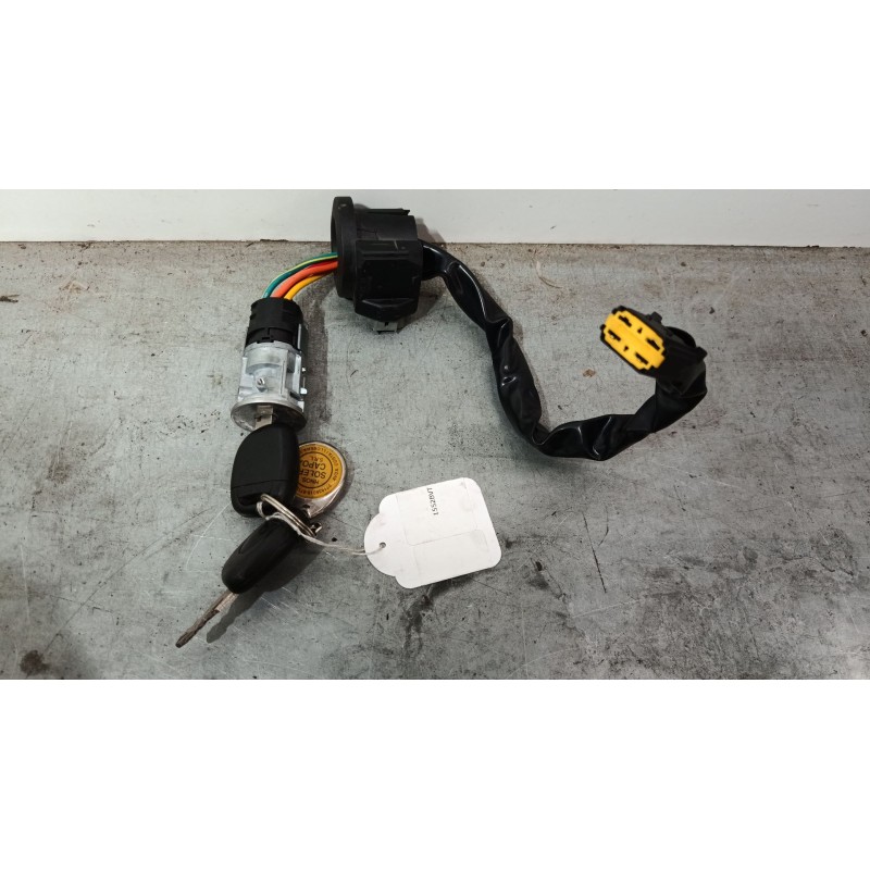 Recambio de clausor para renault clio ii (bb_, cb_) 1.2 (bb0a, bb0f, bb10, bb1k, bb28, bb2d, bb2h, cb0a,... referencia OEM IAM  