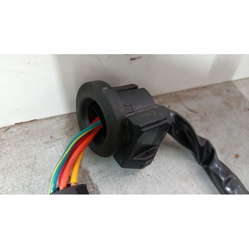 Recambio de clausor para renault clio ii (bb_, cb_) 1.2 (bb0a, bb0f, bb10, bb1k, bb28, bb2d, bb2h, cb0a,... referencia OEM IAM  