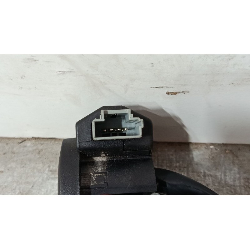 Recambio de clausor para renault clio ii (bb_, cb_) 1.2 (bb0a, bb0f, bb10, bb1k, bb28, bb2d, bb2h, cb0a,... referencia OEM IAM  