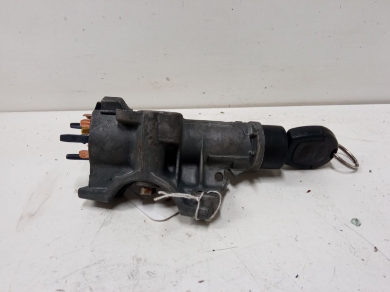 Recambio de clausor para skoda fabia i (6y2) 1.9 sdi referencia OEM IAM 4B0905851  