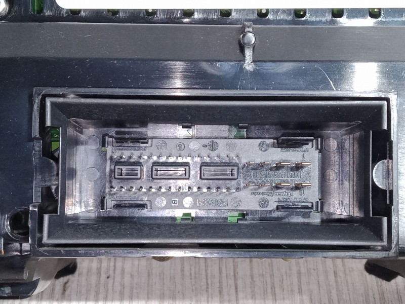 Recambio de cuadro instrumentos para seat leon (1p1) 1.9 tdi referencia OEM IAM 110080368011  