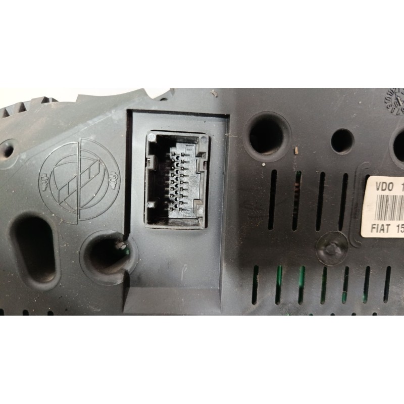 Recambio de cuadro instrumentos para alfa romeo 147 (937_) 1.9 jtdm 8v (937.axd1a, 937.axu1a, 937.bxu1a) referencia OEM IAM 1100