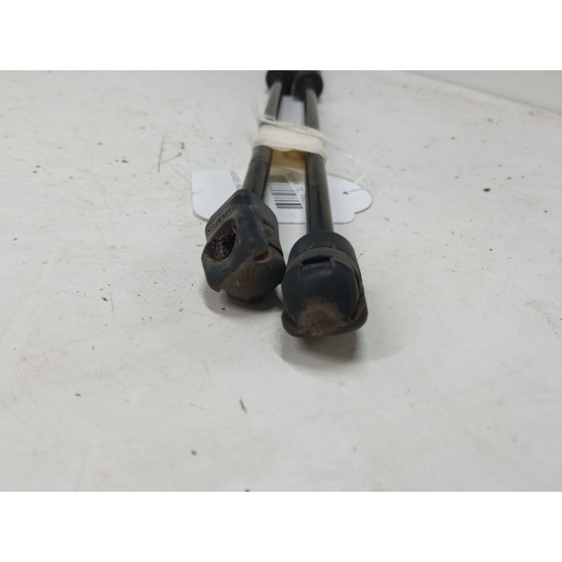 Recambio de amortiguadores maletero / porton para hyundai tucson (tl, tle) 1.7 crdi referencia OEM IAM   