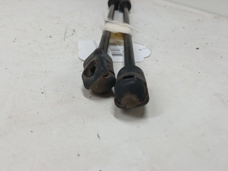 Recambio de amortiguadores maletero / porton para hyundai tucson (tl, tle) 1.7 crdi referencia OEM IAM   