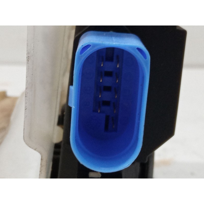 Recambio de cerradura puerta delantera derecha para volkswagen golf plus v (5m1, 521) 1.4 tsi referencia OEM IAM   