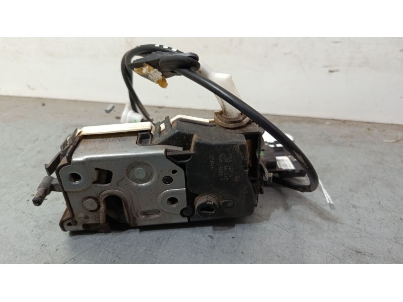 Recambio de cerradura puerta delantera derecha para peugeot 308 sw i (4e_, 4h_) 1.6 hdi referencia OEM IAM   