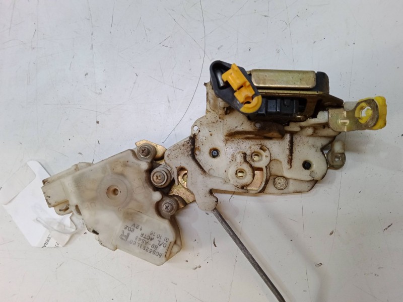 Recambio de cerradura puerta delantera derecha para nissan micra ii (k11) 1.0 i 16v referencia OEM IAM   