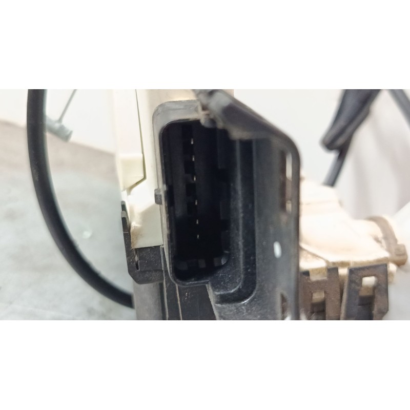 Recambio de cerradura puerta delantera izquierda para peugeot 308 sw i (4e_, 4h_) 1.6 hdi referencia OEM IAM   