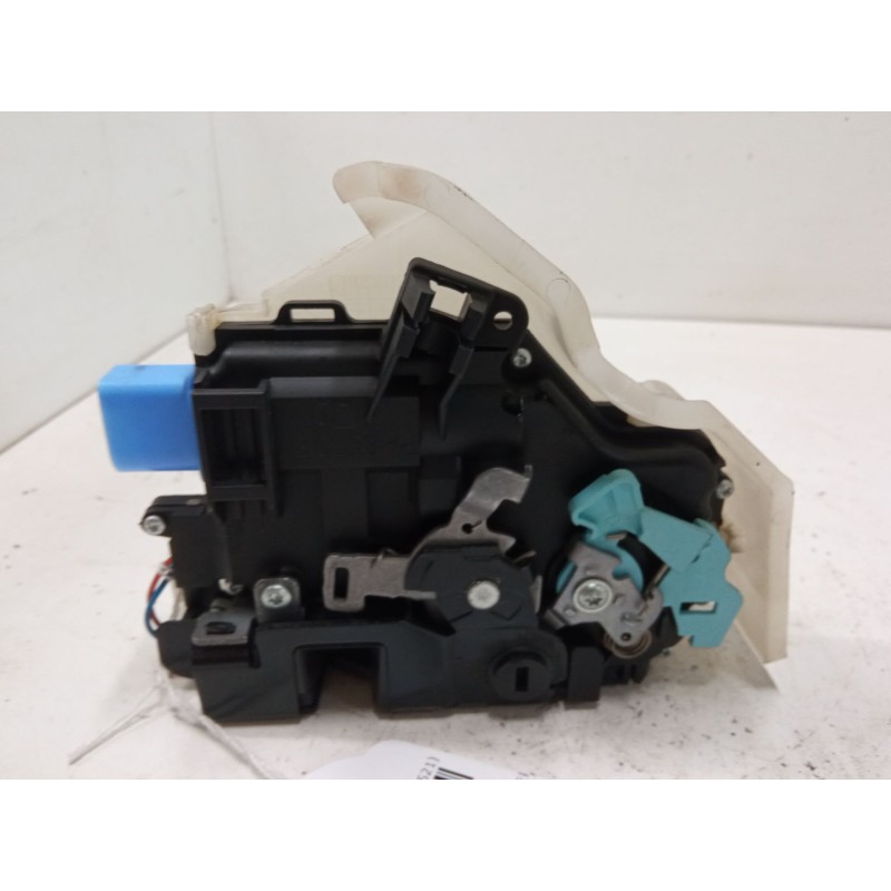 Recambio de cerradura puerta trasera derecha para volkswagen golf plus v (5m1, 521) 1.4 tsi referencia OEM IAM   