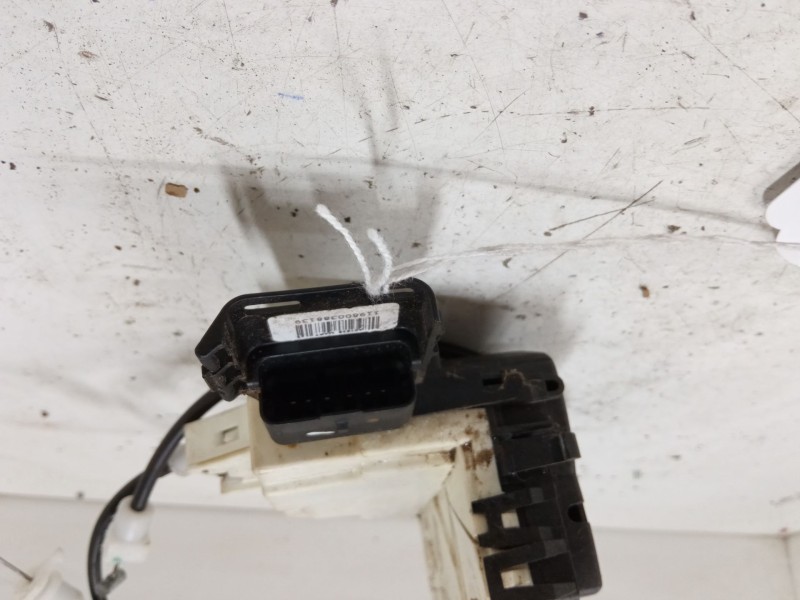 Recambio de cerradura puerta trasera derecha para peugeot 308 sw i (4e_, 4h_) 1.6 hdi referencia OEM IAM   