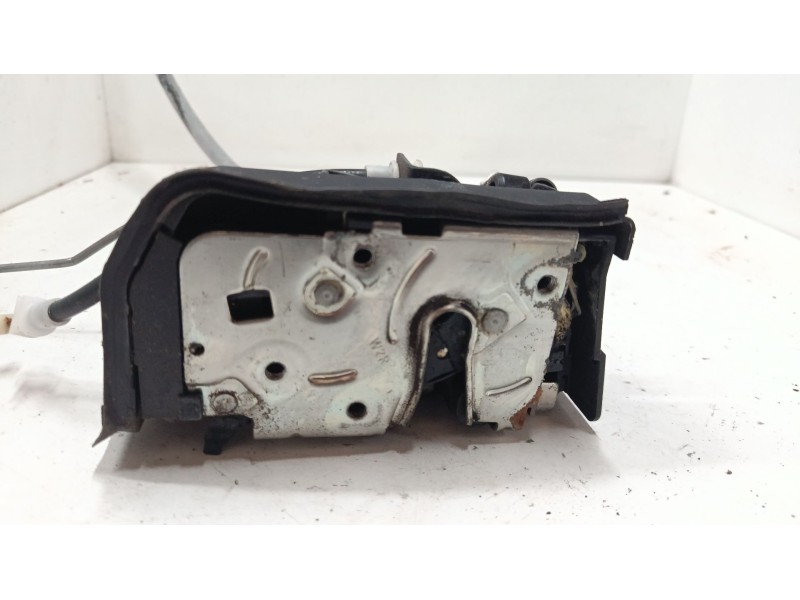 Recambio de cerradura puerta trasera derecha para bmw x5 (e53) 3.0 d referencia OEM IAM   
