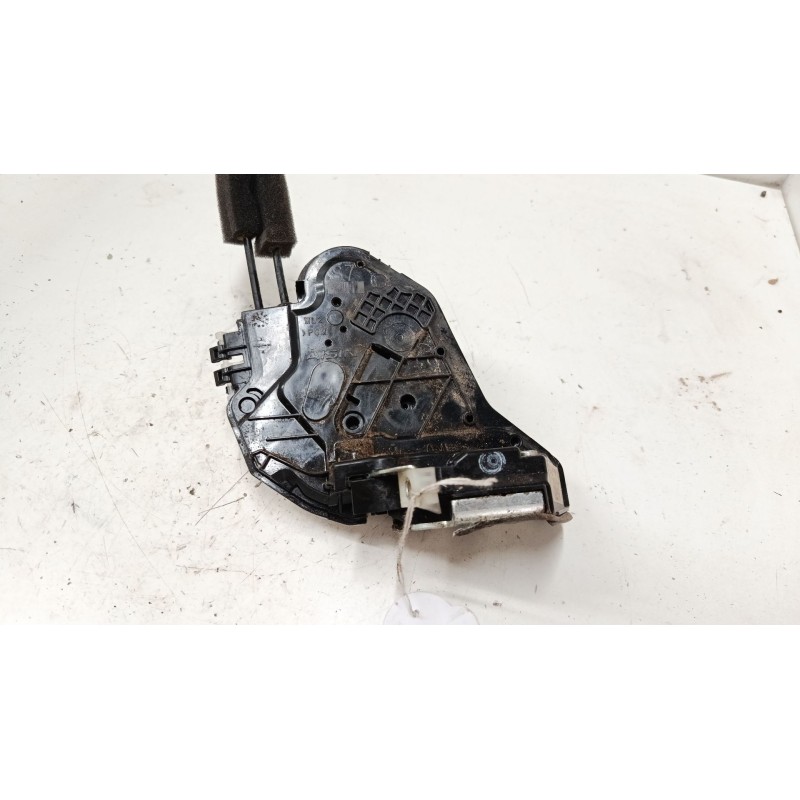 Recambio de cerradura puerta trasera izquierda para honda civic x hatchback (fc_, fk_) 1.0 vtec referencia OEM IAM 41133016110  