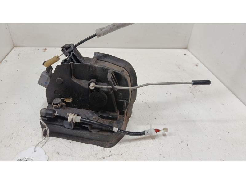 Recambio de cerradura puerta trasera izquierda para bmw x5 (e53) 3.0 d referencia OEM IAM 8402601  