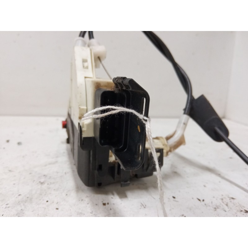 Recambio de cerradura puerta trasera izquierda para peugeot 308 sw i (4e_, 4h_) 1.6 hdi referencia OEM IAM   