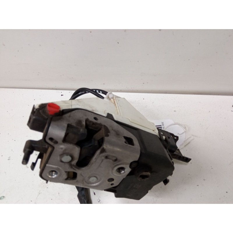 Recambio de cerradura puerta trasera izquierda para peugeot 308 sw i (4e_, 4h_) 1.6 hdi referencia OEM IAM   