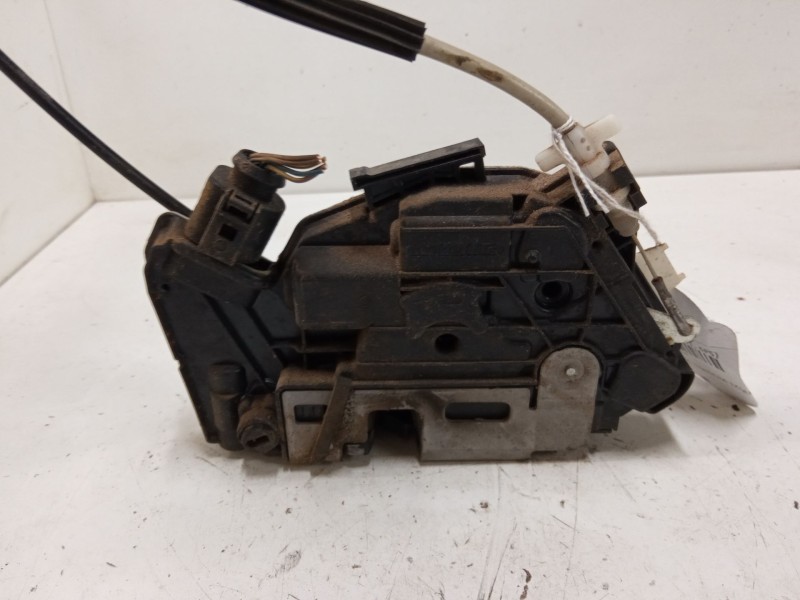 Recambio de cerradura puerta trasera izquierda para seat ibiza iv sc (6j1, 6p5) 1.2 referencia OEM IAM   
