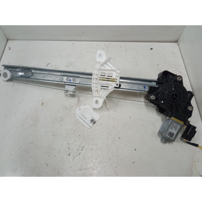 Recambio de elevalunas electrico trasero izquierdo para hyundai i20 iii (bc3, bi3) 1.2 1.2 referencia OEM IAM   
