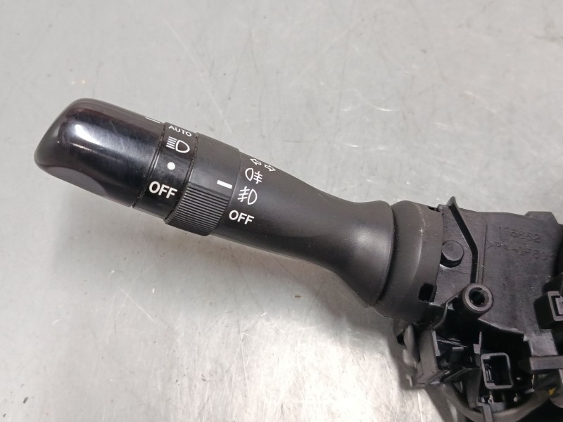 Recambio de mando luces para toyota auris (_e15_) 1.6 (zre151_) referencia OEM IAM  8924502040 