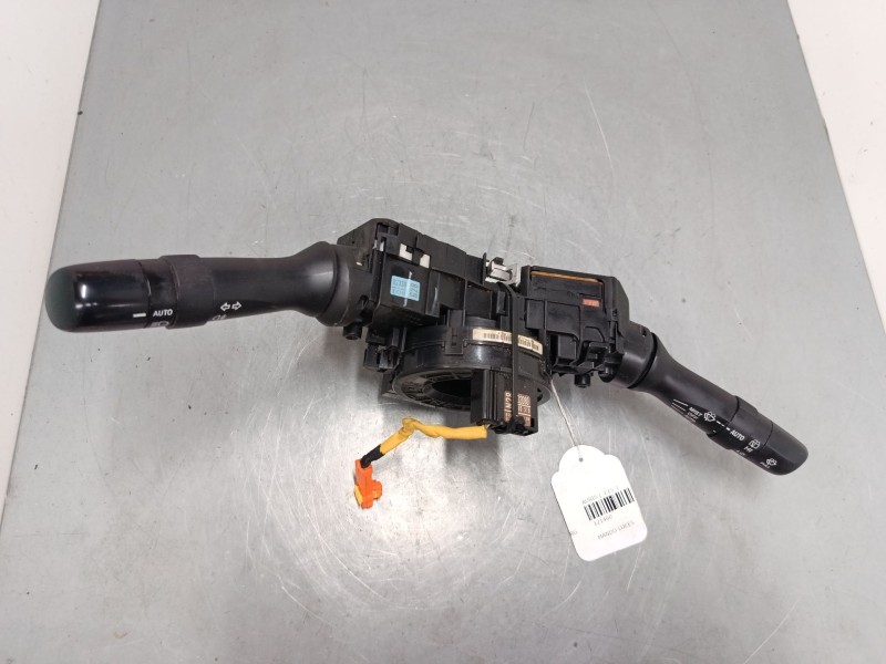 Recambio de mando luces para toyota auris (_e15_) 1.6 (zre151_) referencia OEM IAM  8924502040 