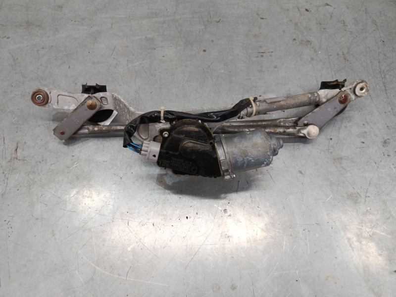 Recambio de motor limpia delantero para toyota auris (_e15_) 1.6 (zre151_) referencia OEM IAM 8511002190  