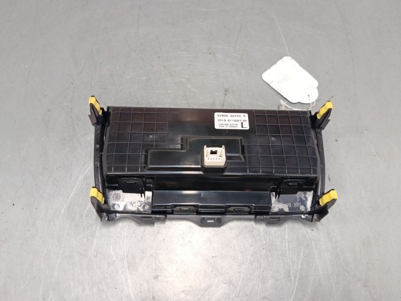 Recambio de mando climatizador para toyota auris (_e15_) 1.6 (zre151_) referencia OEM IAM 5590002220B  