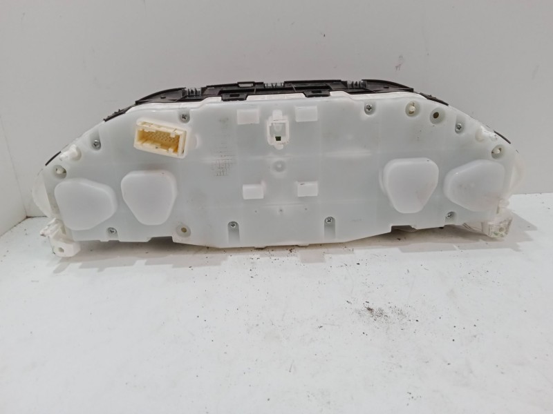 Recambio de cuadro instrumentos para peugeot 208 i (ca_, cc_) 1.2 vti 82 referencia OEM IAM 982262118000  E137-HW-K2
