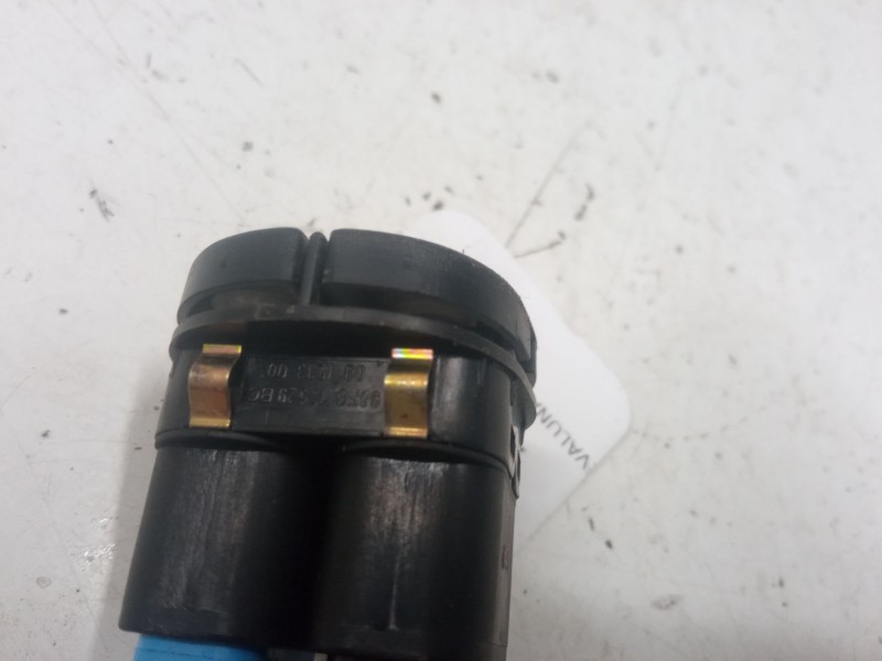 Recambio de mando elevalunas delantero izquierdo para ford fiesta v (jh_, jd_) 1.4 16v referencia OEM IAM   
