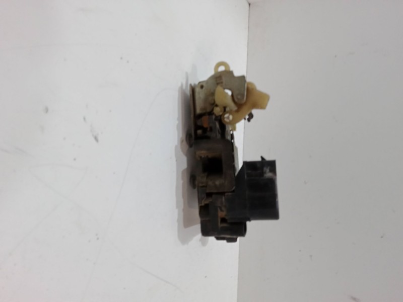 Recambio de cerradura puerta delantera derecha para fiat bravo i (182_) 1.6 16v (182.ab) referencia OEM IAM   