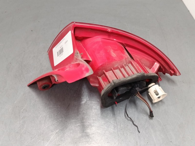 Recambio de piloto trasero izquierdo para seat leon (1p1) 1.9 tdi referencia OEM IAM   
