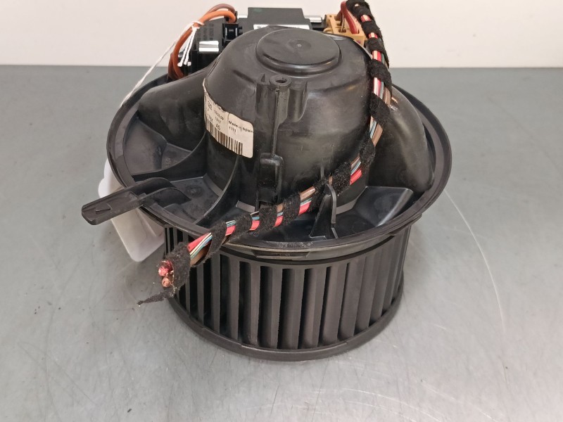 Recambio de motor calefaccion para seat leon (1p1) 1.9 tdi referencia OEM IAM  3C0907521D 