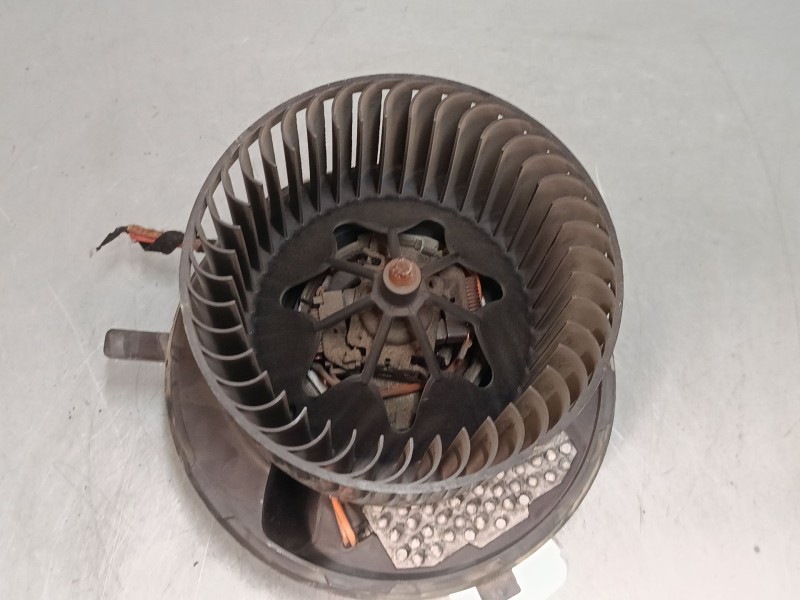 Recambio de motor calefaccion para seat leon (1p1) 1.9 tdi referencia OEM IAM  3C0907521D 